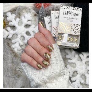 Red Aspen nail dashes Penny is Golden